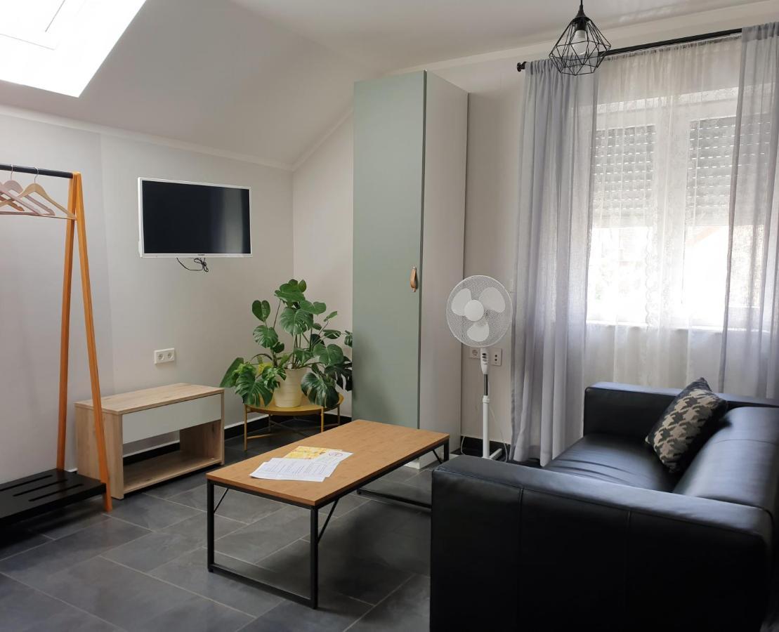 Aparthotel Oleander Hof Hochstadt  Esterno foto